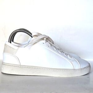 Thousand Fell Lace Up Sneakers - White size 8.5